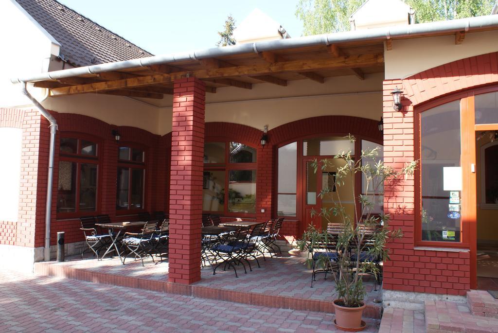 Hotel Palota City Budapest Exterior photo
